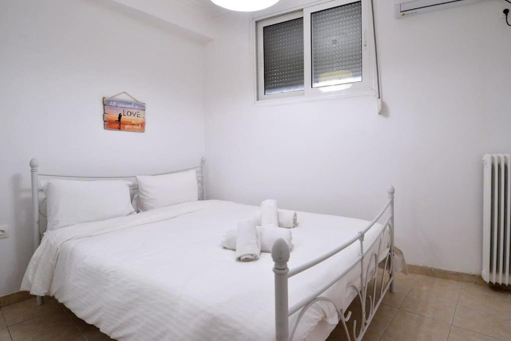 Minimal Apartment At The Foot Of The Odeon Of ... Atenas Exterior foto